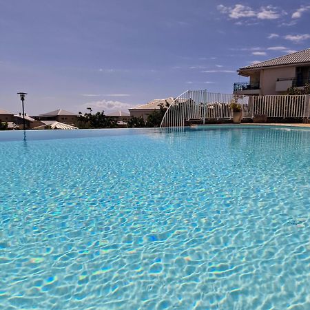 Appartement Villa Sur Le Toit, Vue Mer Saint-Gilles-les Bains Eksteriør billede