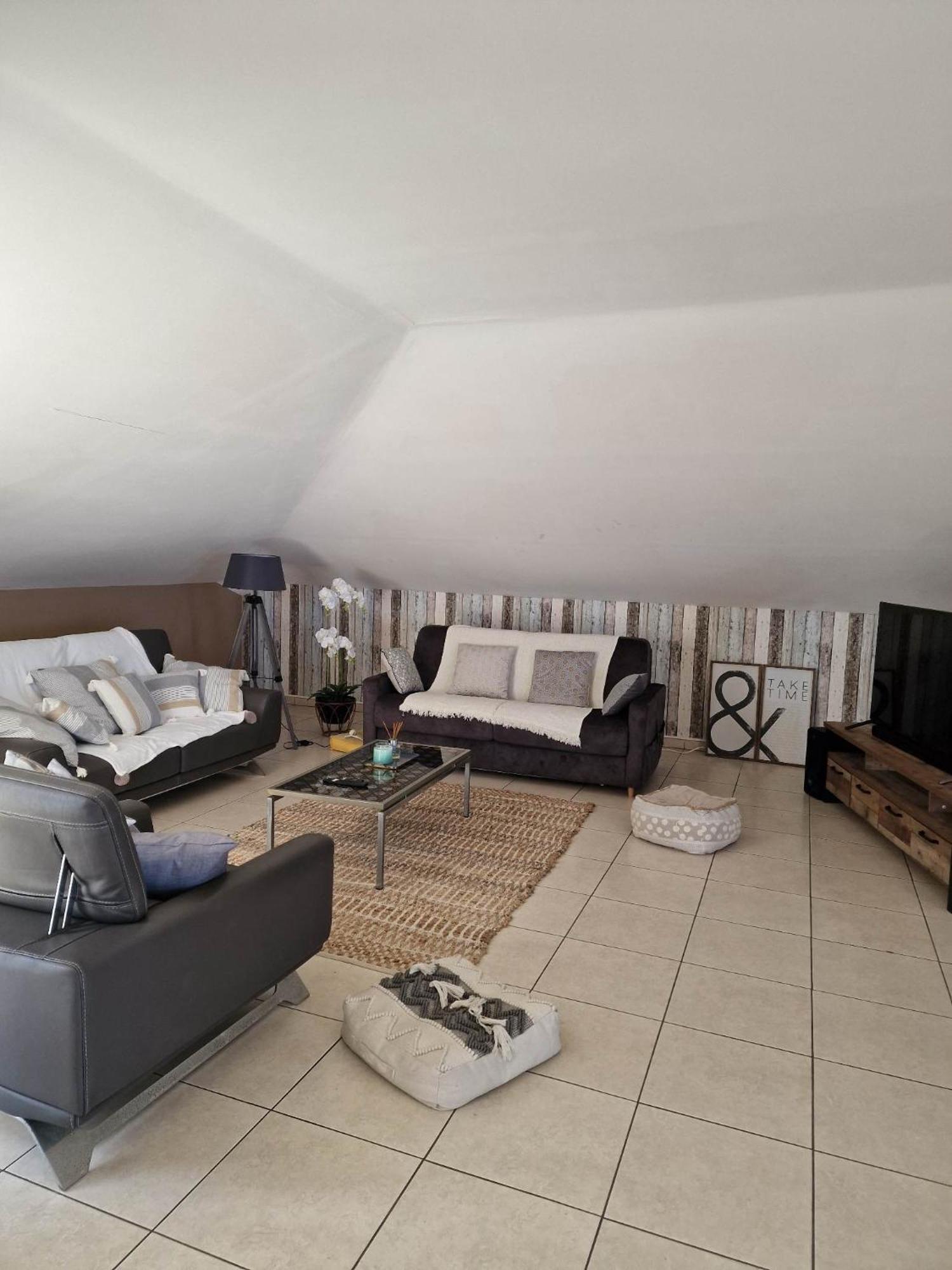 Appartement Villa Sur Le Toit, Vue Mer Saint-Gilles-les Bains Eksteriør billede