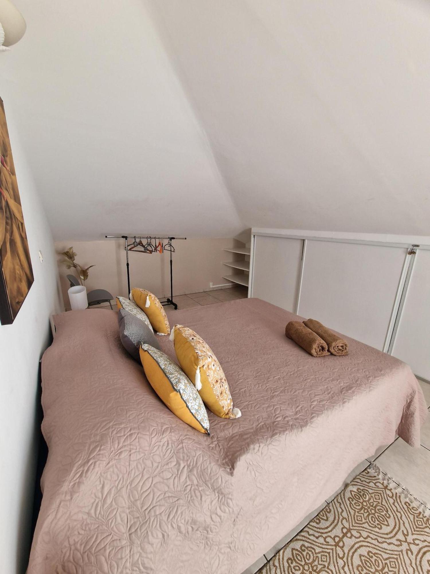 Appartement Villa Sur Le Toit, Vue Mer Saint-Gilles-les Bains Eksteriør billede
