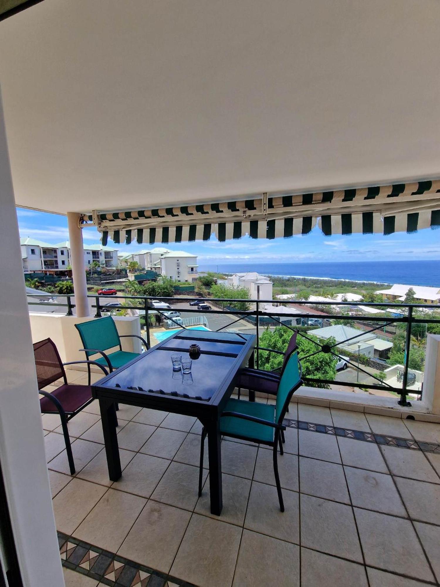 Appartement Villa Sur Le Toit, Vue Mer Saint-Gilles-les Bains Eksteriør billede